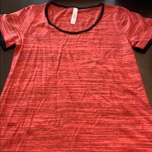 Lularoe Classic Tee